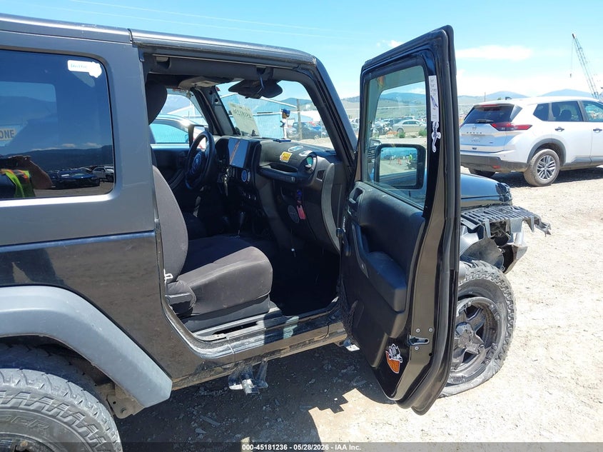 2015 JEEP WRANGLER auction photo 5
