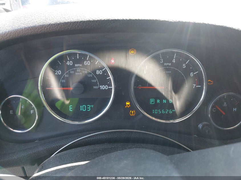 2015 JEEP WRANGLER auction photo 7