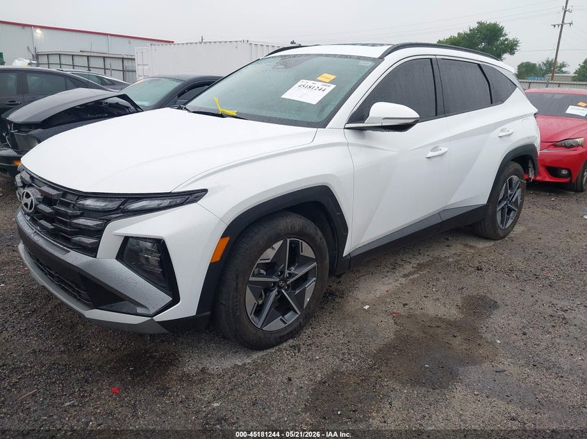 2025 HYUNDAI TUCSON auction photo 2