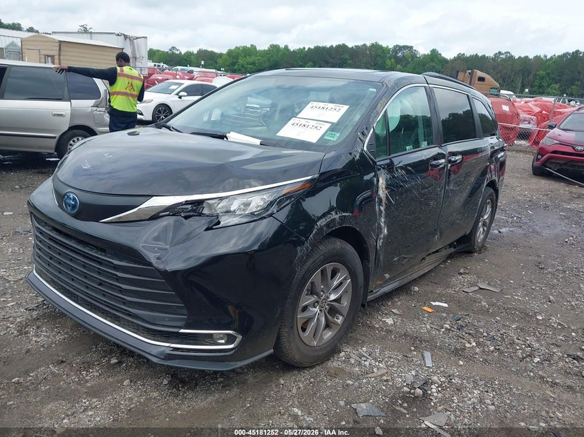 Vin: 5tdyrkec7rs183494, lot: 45678964, toyota sienna xle 20242