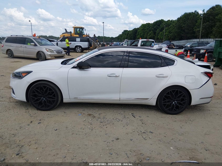2017 Kia Cadenza Premium VIN: KNALB4J14H5037439 Lot: 45181583
