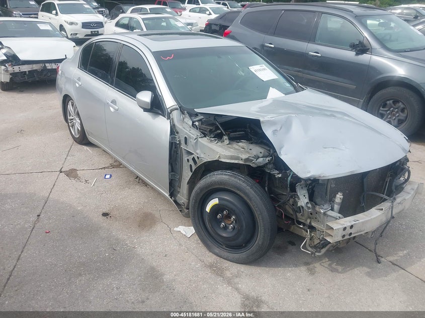 2012 INFINITI G37 JOURNEY