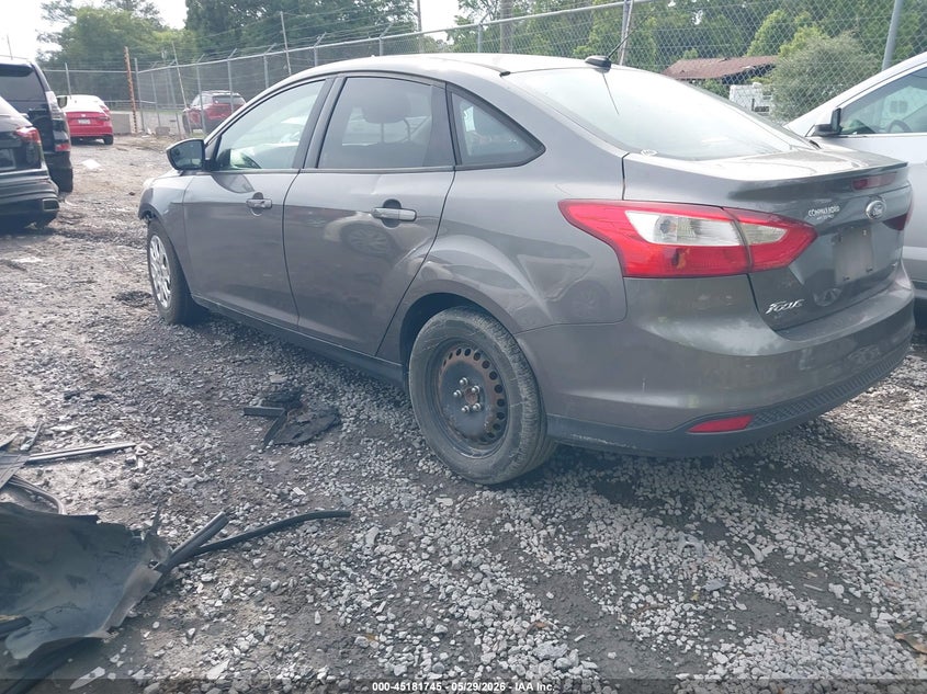 Vin: 1fahp3f28cl201534, lot: 45679457, ford focus se 20123