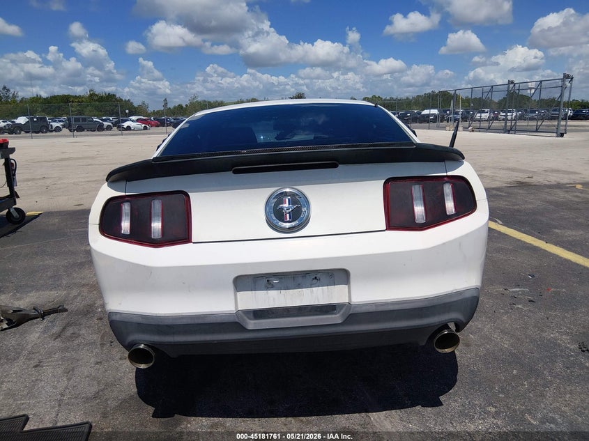 2012 Ford Mustang 3.7 V6 White Lot 111045181761 Vin 1ZVBP8AMXC5244652