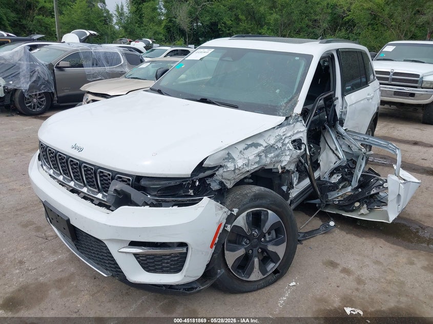 2023 JEEP GRAND CHEROKEE 4XE auction photo 2