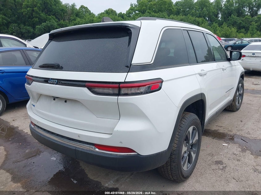 2023 JEEP GRAND CHEROKEE 4XE auction photo 4
