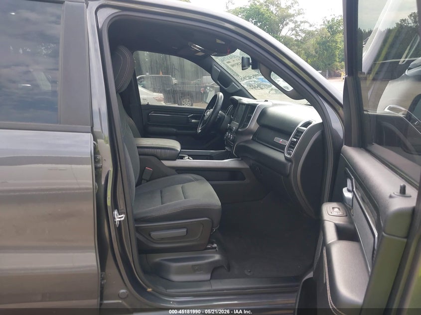 2019 RAM 1500 auction photo 5