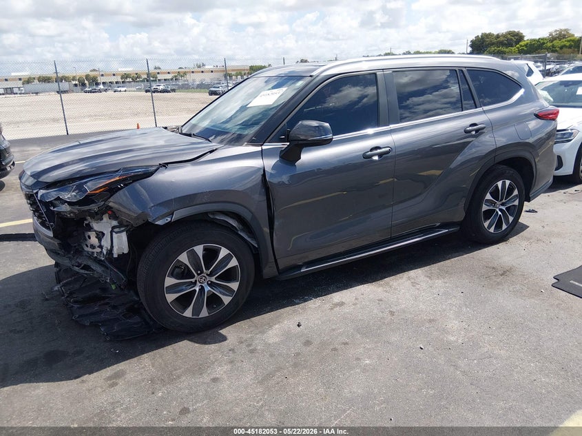 2023 Toyota Highlander Xle 5TDKDRAH9PS039019 photo 1