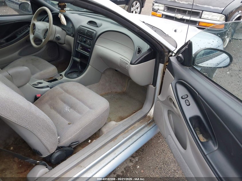 1996 FORD MUSTANG auction photo 5