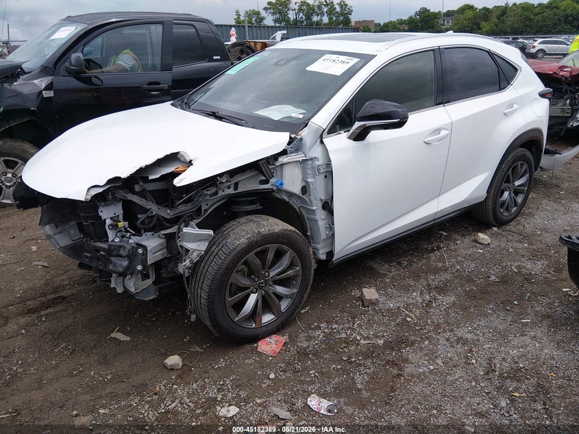 LEXUS NX 300 - zdjęcie 2