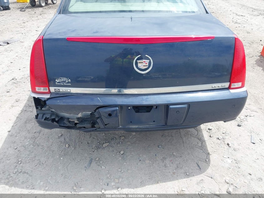 2006 Cadillac Dts Standard VIN: 1G6KD57YX6U139790 Lot: 45182395
