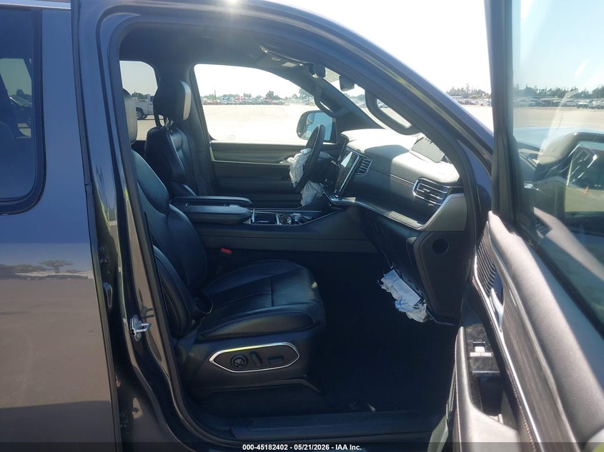 2024 JEEP WAGONEER L auction photo 5