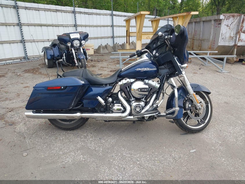 2014 Harley-Davidson Flhx Street Glide VIN: 1HD1KBM14EB684946 Lot: 45182421