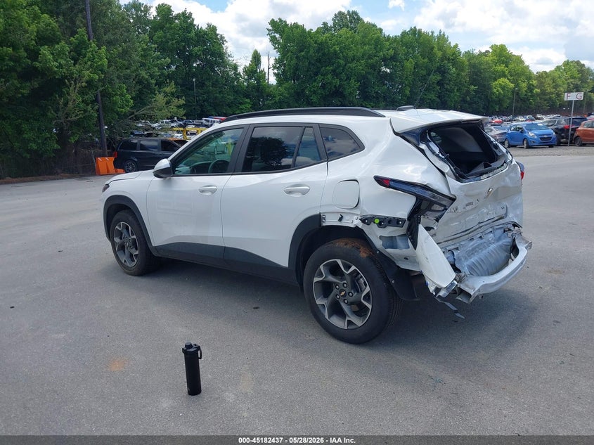 2024 CHEVROLET TRAX auction photo 3