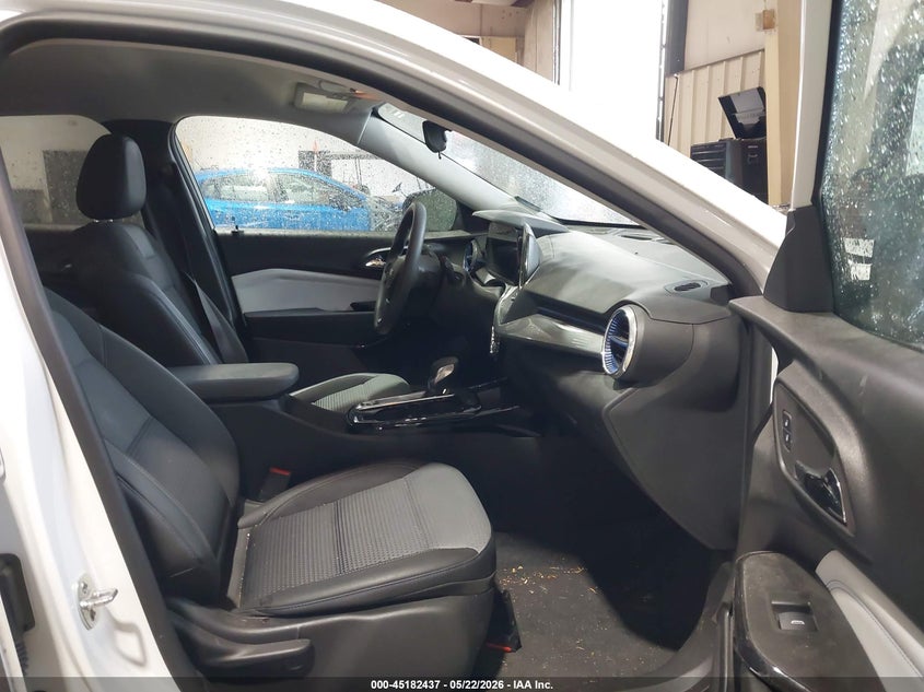 2024 CHEVROLET TRAX auction photo 5