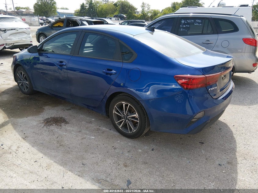 VIN 3KPF24AD0PE507379 2023 KIA FORTE LXS
