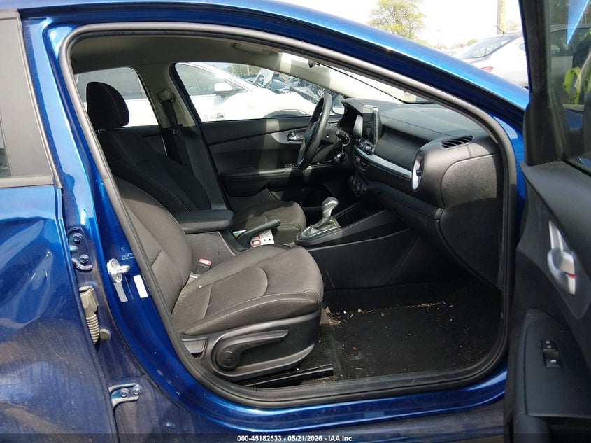 VIN 3KPF24AD0PE507379 2023 KIA FORTE LXS