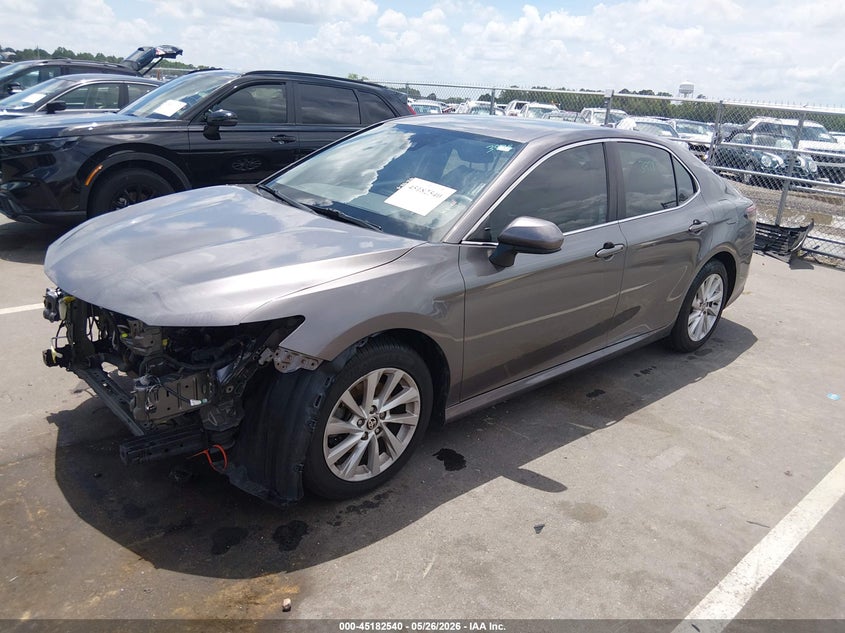 2021 TOYOTA CAMRY auction photo 2