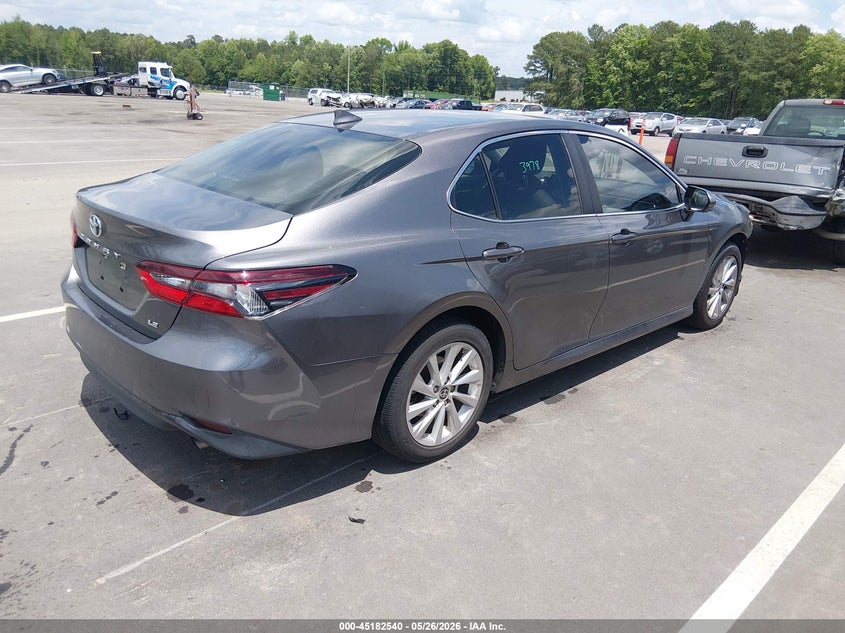 2021 TOYOTA CAMRY auction photo 4