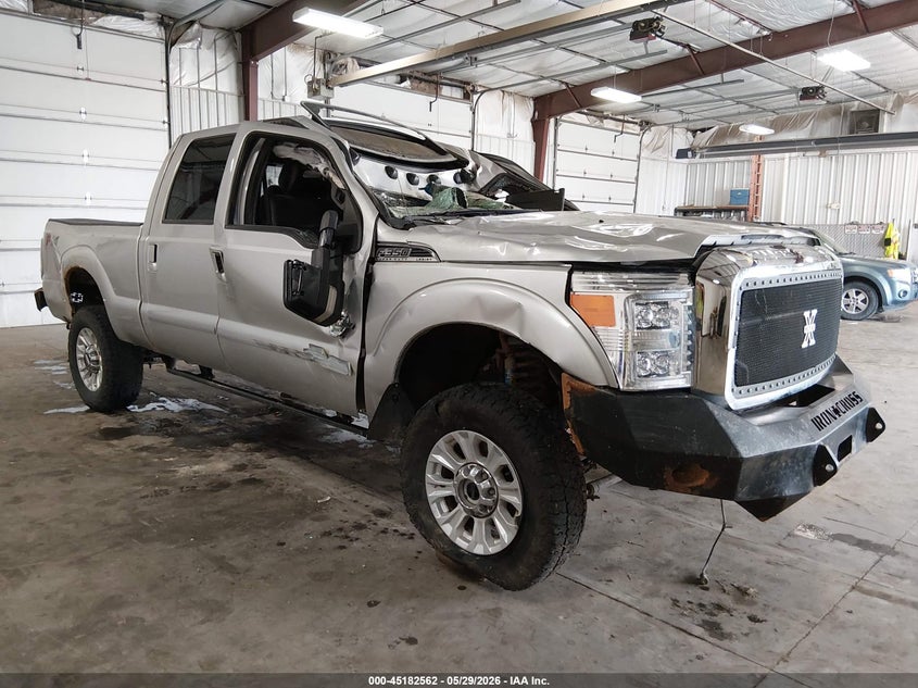 2013 FORD F-350 LARIAT