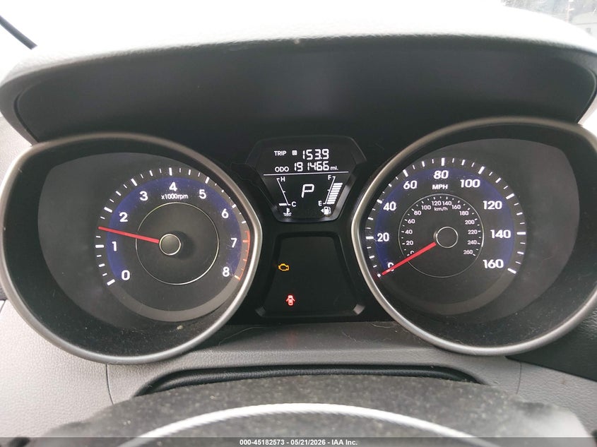 2013 HYUNDAI ELANTRA auction photo 7