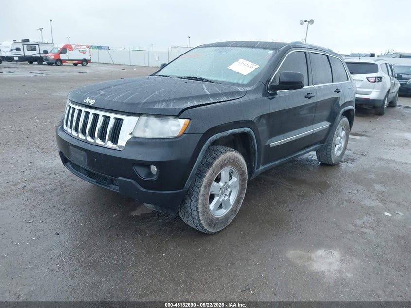 Vin: 1j4rs4gg0bc568742, lot: 45680402, jeep grand cherokee laredo 20112