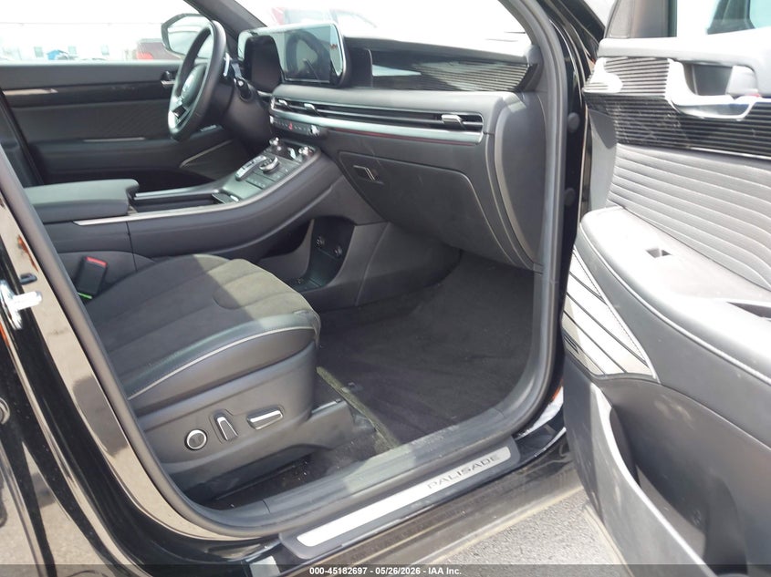 2025 HYUNDAI PALISADE auction photo 5