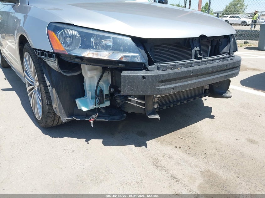 2014 VOLKSWAGEN PASSAT SEDAN 1.8L I-4 DI, DOHC, VVT, TURBO, 170HP