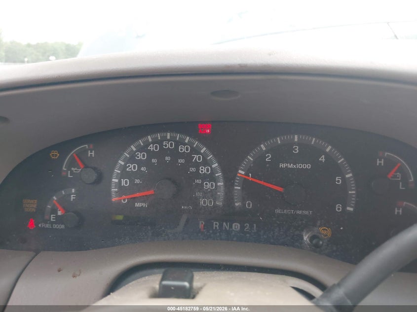 2001 FORD EXPEDITION SPORT UTILITY VEHICLE 4.6L V-8 232HP