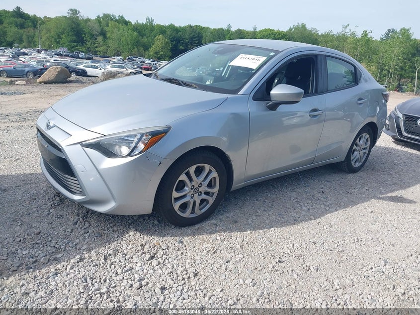 2018 TOYOTA YARIS IA auction photo 2