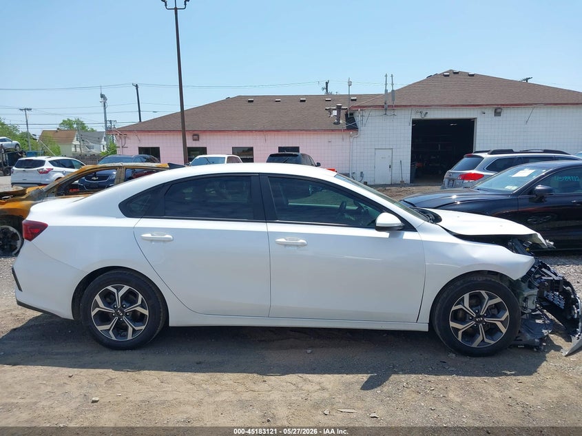 VIN 3KPF24AD0ME282246 2021 KIA FORTE LXS