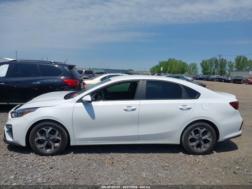 VIN 3KPF24AD0ME282246 2021 KIA FORTE LXS