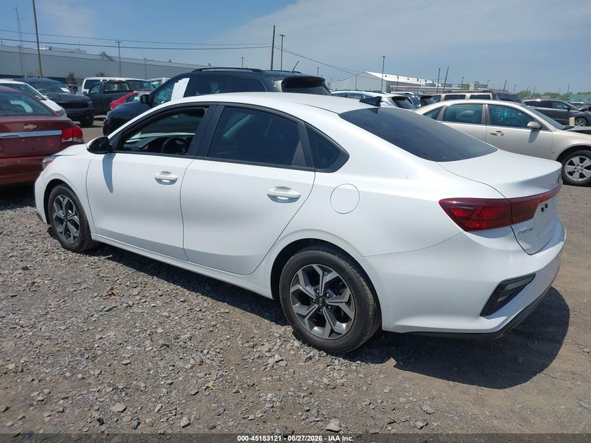 VIN 3KPF24AD0ME282246 2021 KIA FORTE LXS