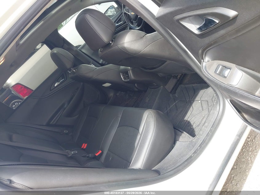 2019 CHEVROLET MALIBU auction photo 8