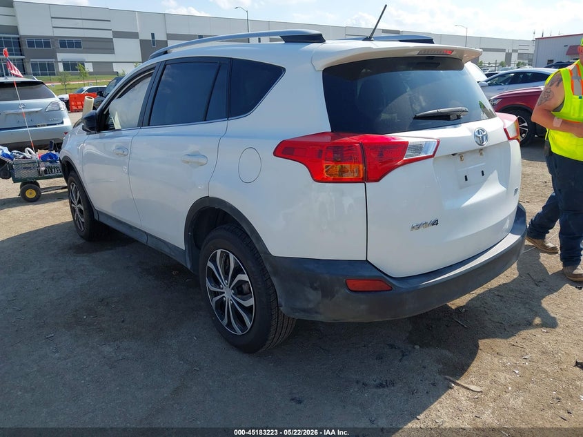 2015 TOYOTA RAV4 auction photo 3