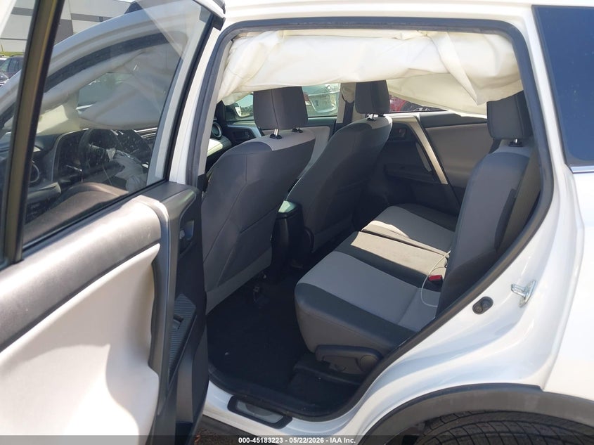 2015 TOYOTA RAV4 auction photo 8