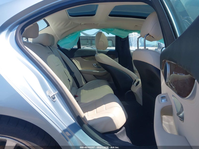 2016 MERCEDES-BENZ C auction photo 8
