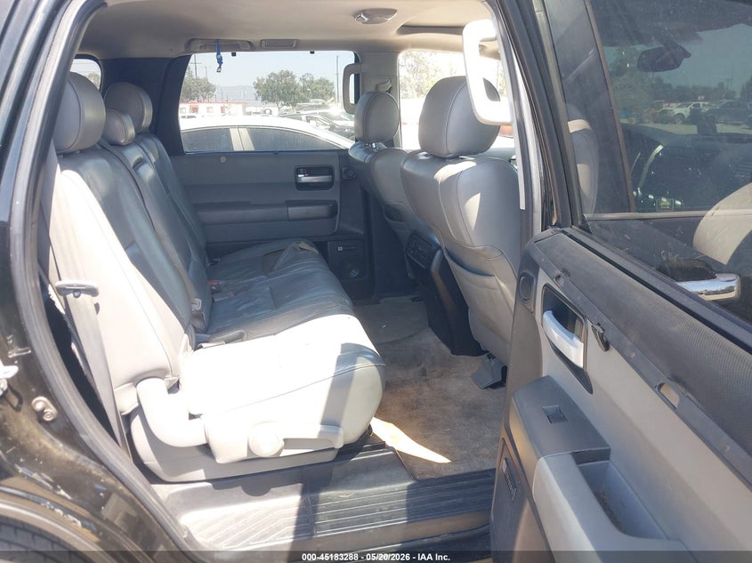 2011 Toyota Sequoia Limited 5.7L V8 VIN: 5TDKY5G14BS032043 Lot: 45183288