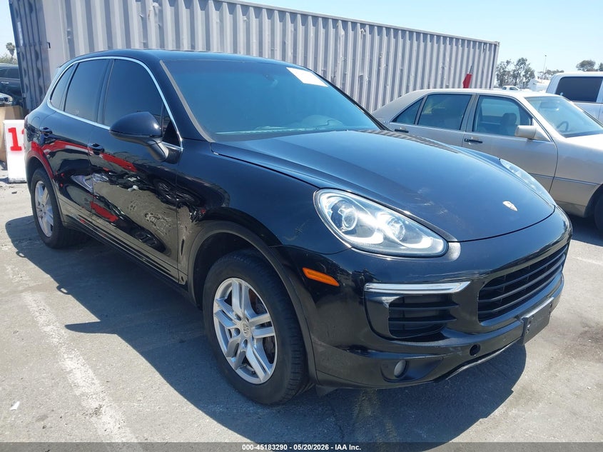 2016 PORSCHE CAYENNE