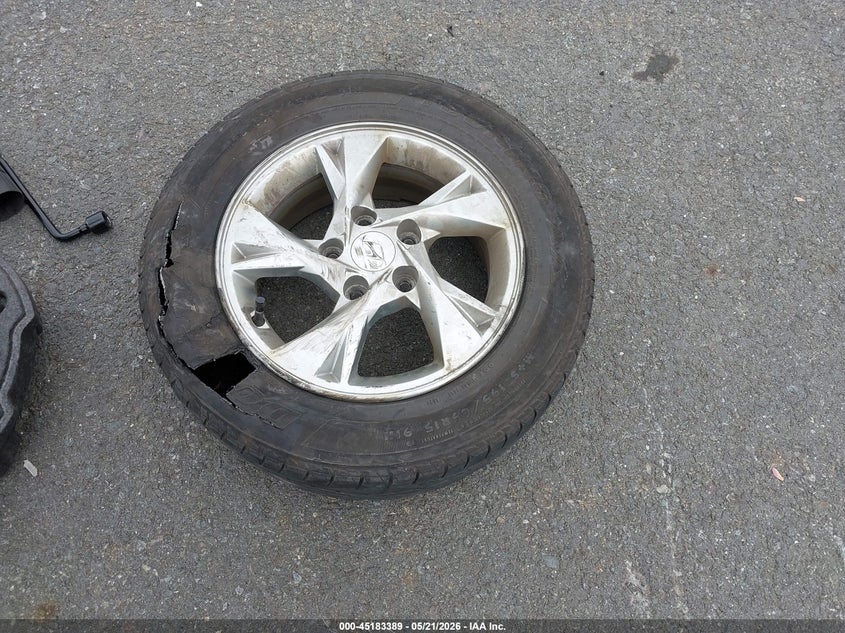 VIN KMHLL4AG9PU607701 2023 HYUNDAI ELANTRA SE