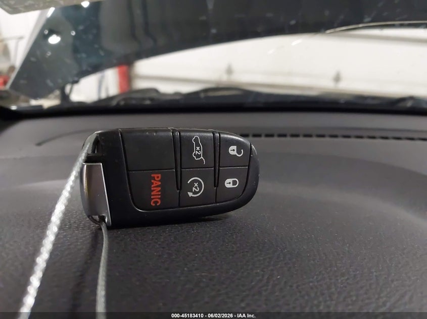 2015 Jeep Grand Cherokee Limited VIN: 1C4RJFBG4FC683829 Lot: 45183410