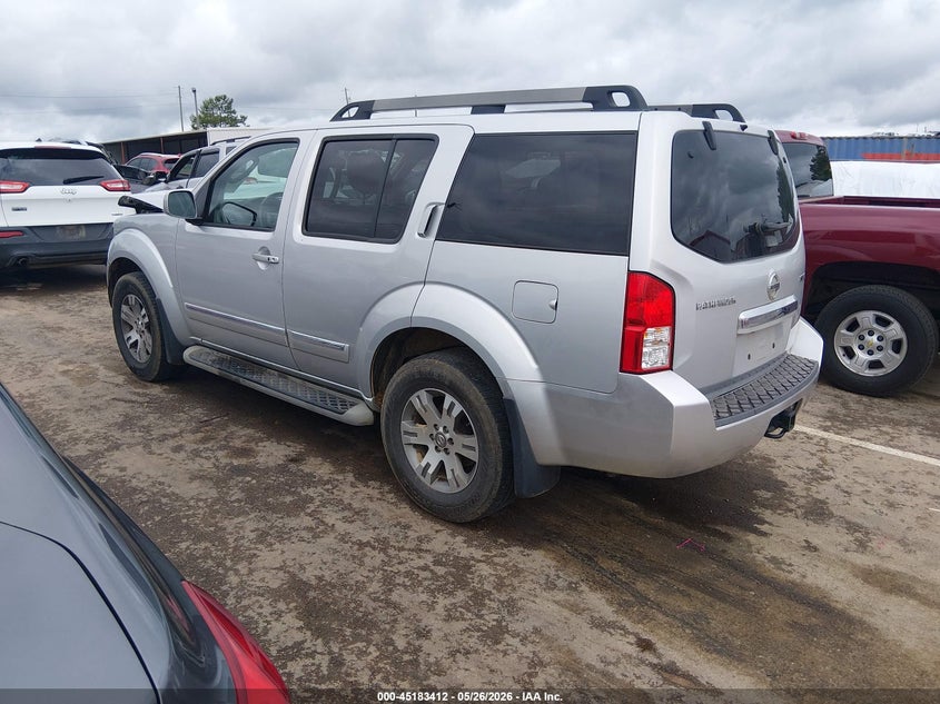 Vin: 5n1ar1nn8bc634433, lot: 45681124, nissan pathfinder silver 20113