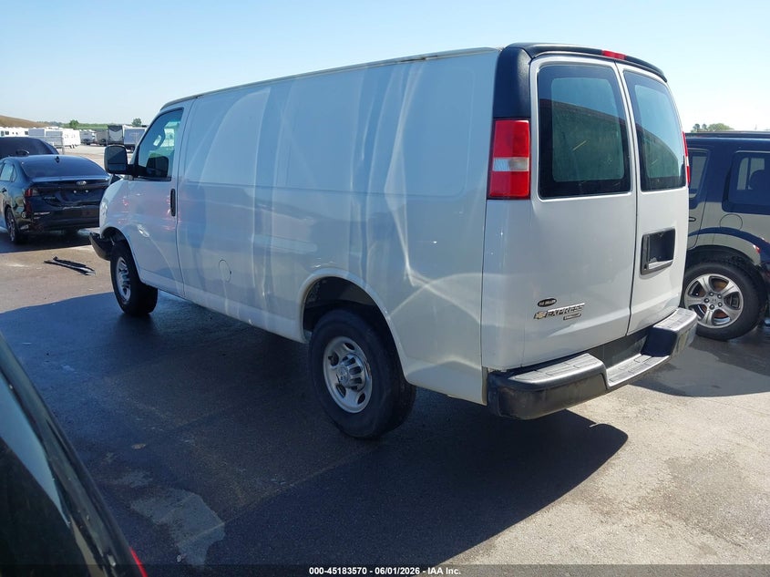 2016 CHEVROLET EXPRESS 2500 auction photo 3