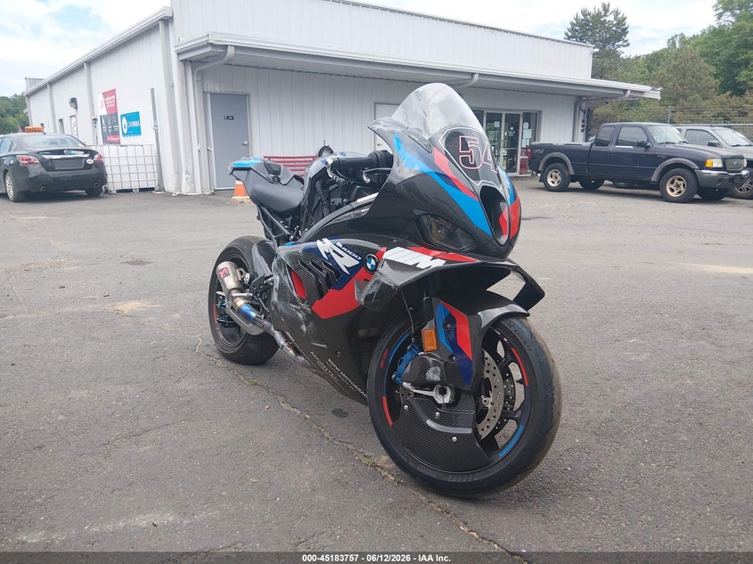 2024 BMW M