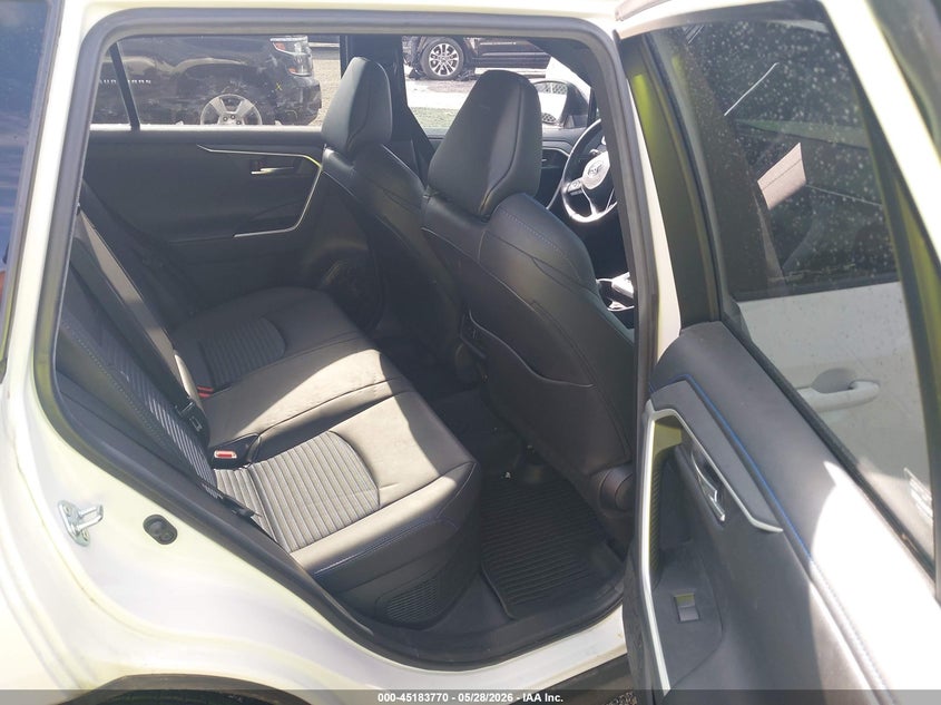 VIN 2T3E6RFV4MW015890 2021 TOYOTA RAV4 HYBRID XSE