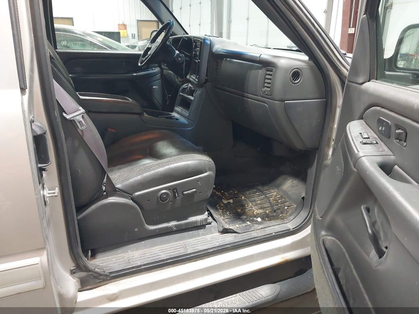 2005 CHEVROLET SILVERADO PICKUP 5.3L V-8 310HP