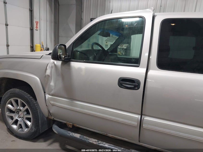 2005 CHEVROLET SILVERADO PICKUP 5.3L V-8 310HP