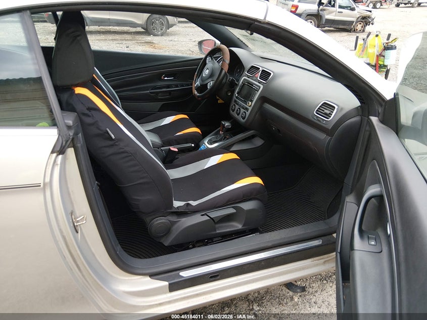2010 VOLKSWAGEN EOS CABRIO 2.0L I-4 DI, DOHC, VVT, TURBO, 200HP