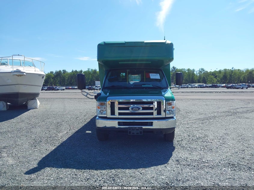2016 Ford E-450 Cutaway VIN: 1FDFE4FSXGDC10762 Lot: 45184073