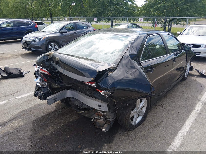2014 TOYOTA CAMRY auction photo 4